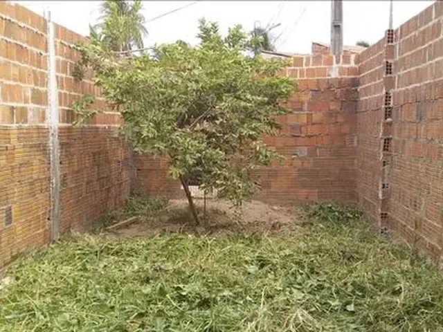 Imagem: Vendo Casa em Construção no Ponto de Forro