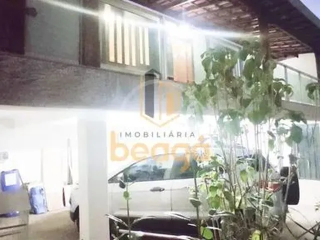 Imagem: Casa com 4 Dormitórios À Venda em Belo
