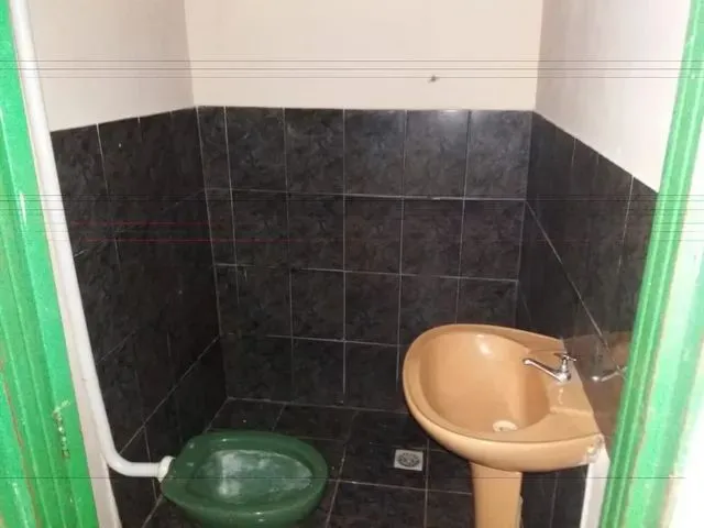 Imagem 4: Quarto com Banheiro
