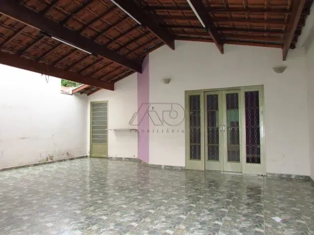 Imagem: Casa para Aluguel, 2 Quartos, 2 Vagas, Jardim