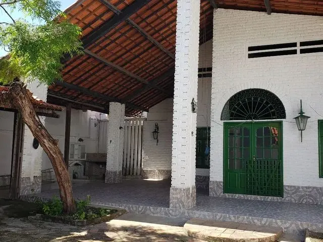 Imagem: Aluga-Se Excelente Casa na Praia do Francês