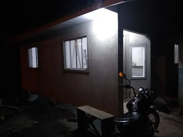 Imagem: Alugo Casa Castanheira