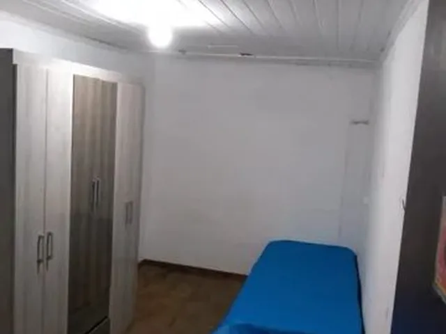 Imagem 3: Alugo Aluguel de Quarto Tipo Pensionato Não É Hotel Ou Pensão no Centro de Curitiba