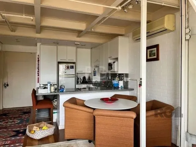 Imagem 4: Loft | Semimobiliado | Bairro Moinhos de Vento | 1 Vaga de Garagem | 90M²