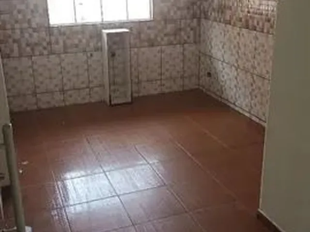 Imagem 1: Aluga Se Uma Casa com 2 Quartos no Guaraituba Colombo
