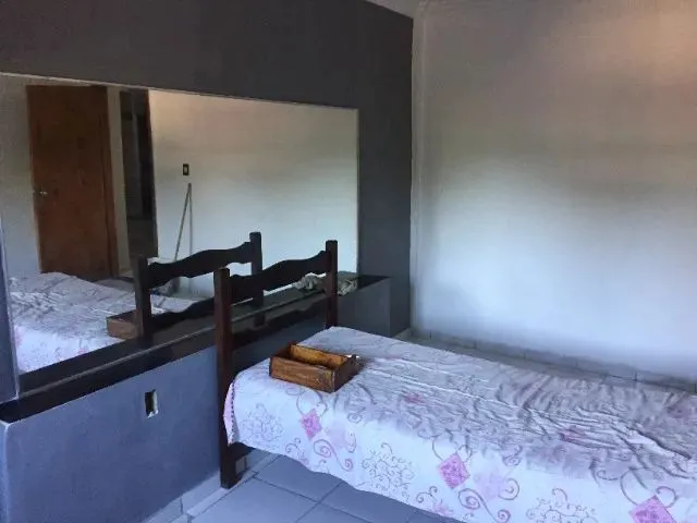 Imagem 3: Aluga-Se Quarto Quarto com aluguel por R$500 /mês