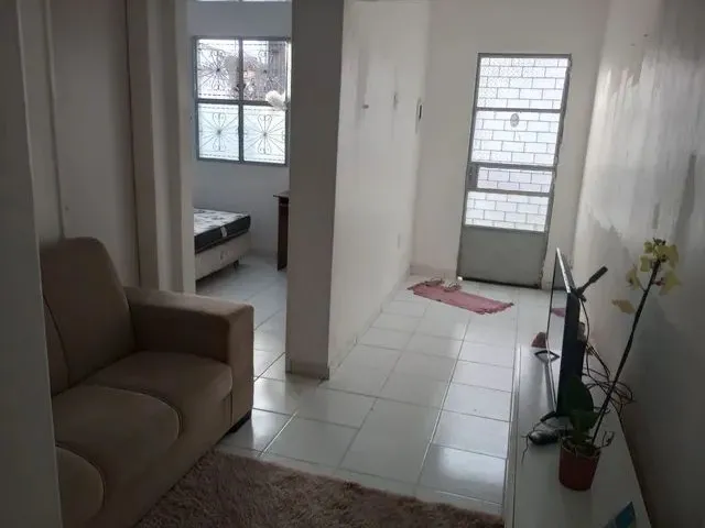 Imagem: Alugo Quarto Mobiliado para Mulher