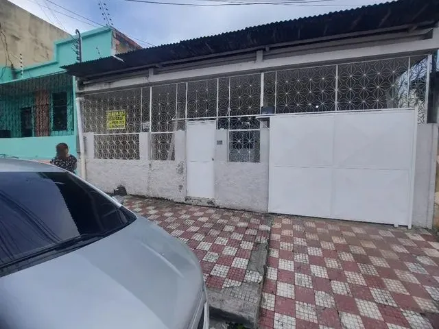Imagem 6: Alugo Ampla Casa com 5 Dormitórios Próximo Terminal da Constantino Nery