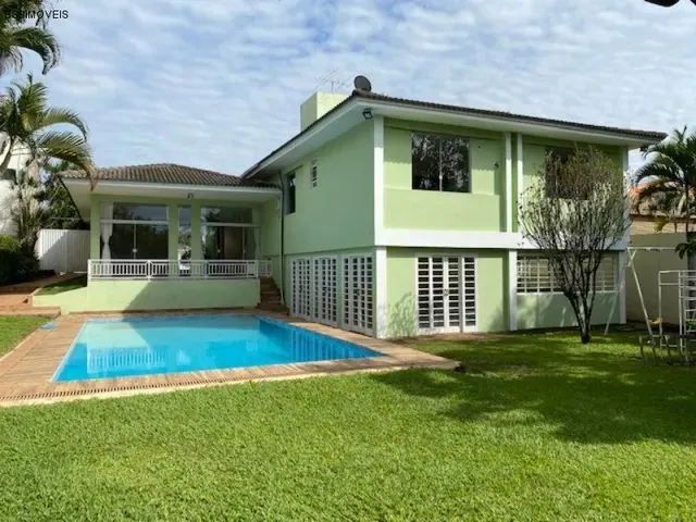 Imagem: Excelente Casa com 5 Dormitórios, Sendo