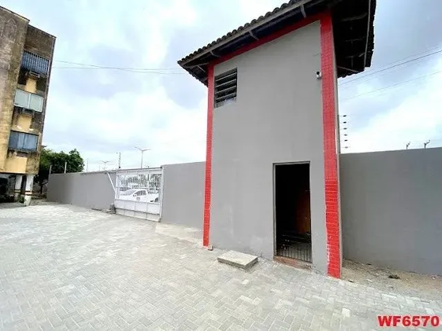 Imagem 5: Apartamento no Terceiro Andar, 3 Quartos