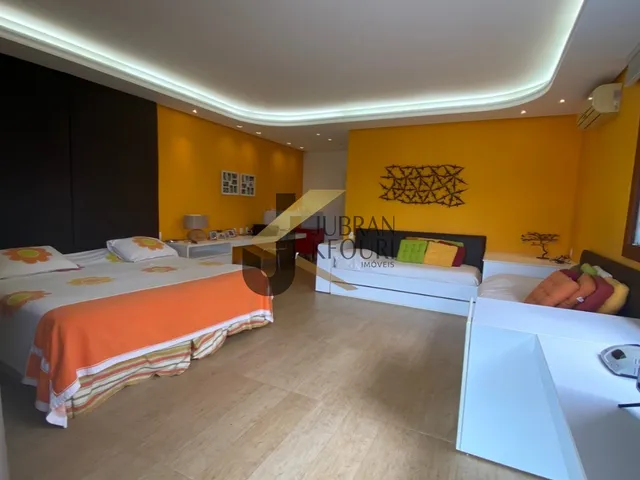 Imagem 2: Casa à venda no balneário Escarpas do Lago - Capitólio (MG), com 10 dormitórios, 5