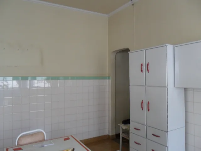 Imagem 4: Casa à venda no Bosque, térrea com 3 dormitórios (suíte), quintal.Oportunidade!