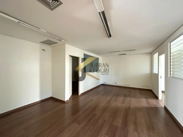 Imagem 16: Prédio corporativo à venda em Sousas, distrito de campinas, com várias salas e