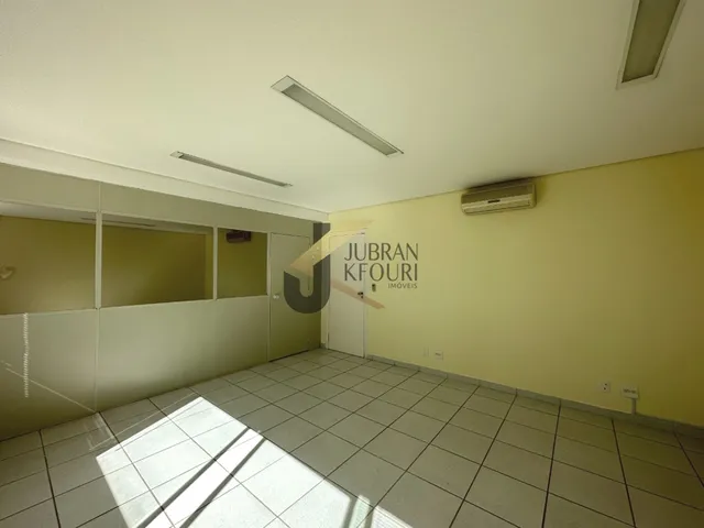 Imagem 11: Prédio corporativo à venda em Sousas, distrito de campinas, com várias salas e