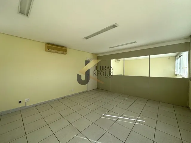 Imagem 4: Prédio corporativo à venda em Sousas, distrito de campinas, com várias salas e