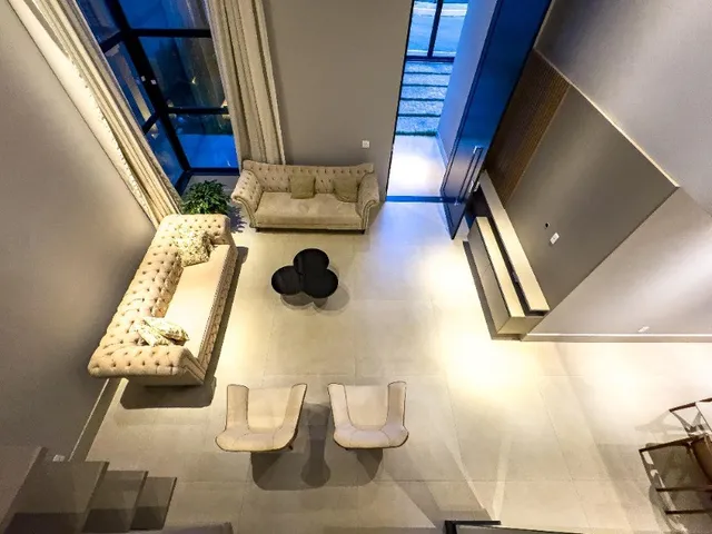 Imagem 2: RUA 5 VICENTE PIRES 5 QUARTOS MOBILIADA CONDOMINIO COM ARMARIOS PERMUTA ESTRUTURAL