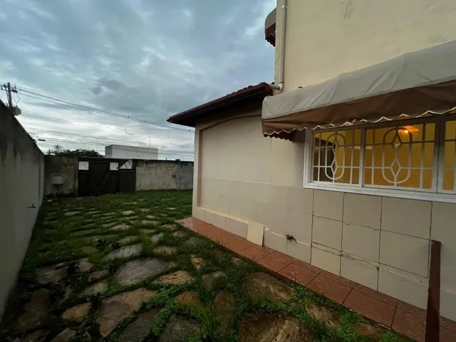 Imagem 8: Lindo sobrado em Arniqueiras conjunto 05!