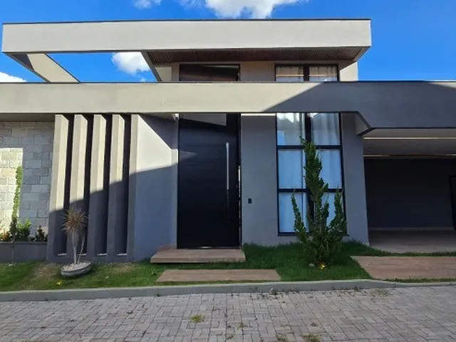 Imagem: Luxuosa Casa de Condomínio à Venda em