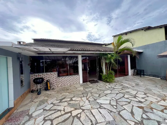 Imagem 7: Casa com 3 Quartos , Dentro de Condomínio , Lote de 400m² , Piscina , Churrasqueira com