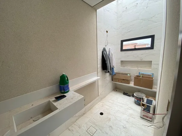 Imagem 6: Casa Moderna , Projetada , Dentro de Condomínio , Alto Padrão , 3 Suítes , Lazer