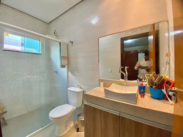 Imagem 1: Casa Moderna 3 Suítes Churrasqueira com Espaço Gourmet Dentro de Condomínio na Rua 03