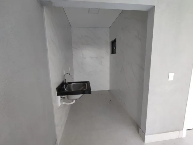 Imagem 2: Casa Nova Moderna 4 Suítes Lazer Completo Dentro de Condomínio na Rua 08 em Vicente