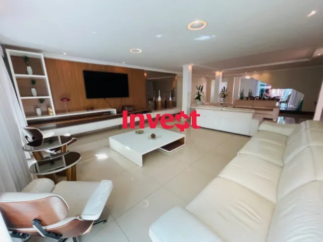 Imagem 2: ESPETÁCULO! 5 Quartos, Lazer Completo, Lote de 800m², Condomínio com Localização