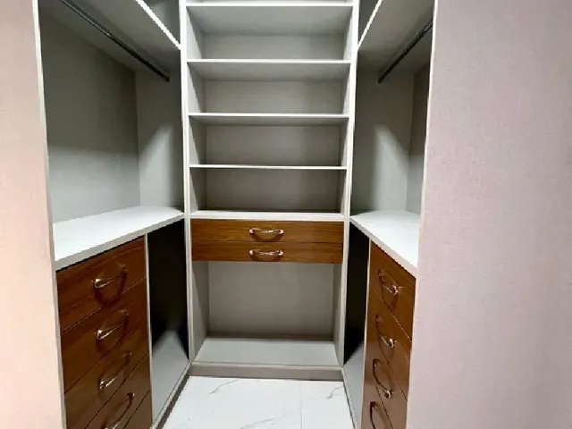 Imagem 6: Casa Moderna Escriturada e Quitada Dentro de Condomínio 3 Suítes Lazer Completo na