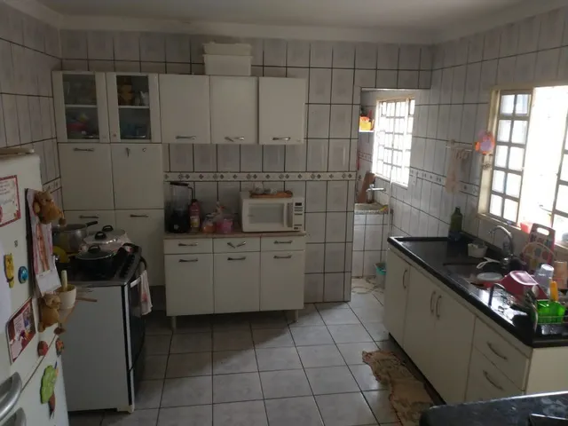Imagem 5: Casa Reformada 3 Quartos Churrasqueira e Piscina Dentro de Condomínio na Rua 03 em