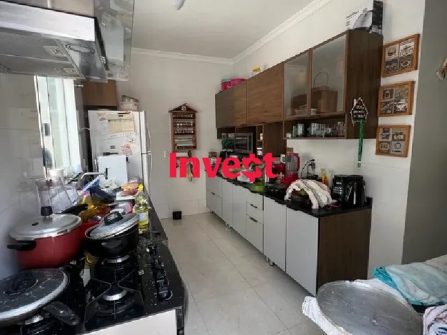Imagem 4: Casa com 3 Quartos, Dentro de Condomínio, Churrasqueira com Espaço Gourmet no Conjunto