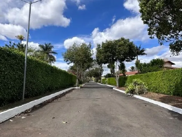 Imagem 9: Casa Excelente, Dentro de Condomínio, 5 Quartos, Lazer Completo na Quadra 20 do Park Way