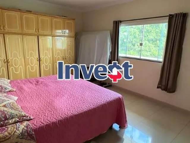 Imagem 1: Prédio, 2 lojas comerciais, 2 apartamentos, 2 e 3 quartos, Rua 08 Vicente Pires