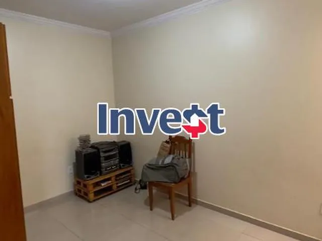 Imagem 2: Prédio, 2 lojas comerciais, 2 apartamentos, 2 e 3 quartos, Rua 08 Vicente Pires