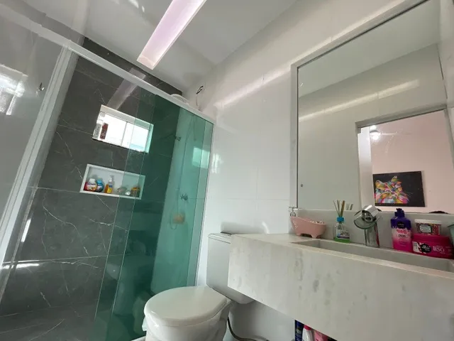 Imagem 11: Ótima Casa, 3 Suítes, Piscina e Churrasqueira, Lote de 400m², Dentro de Condomínio na