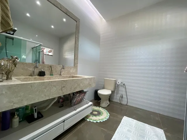 Imagem 5: Ótima Casa, 3 Suítes, Piscina e Churrasqueira, Lote de 400m², Dentro de Condomínio na