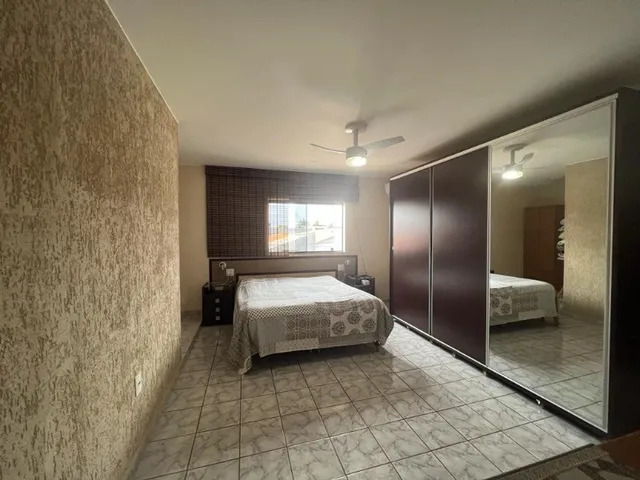Imagem 7: Casa Sobrado, 4 suítes, 450m² área construída - Rua 3 -Vicente Pires