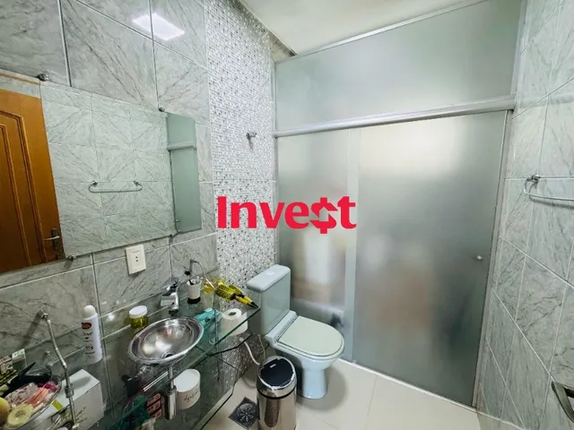 Imagem 1: Excelente Casa Alto Padrão, semi-moderna, 4 Quartos sendo 4 suítes - Lote 800m² - Rua