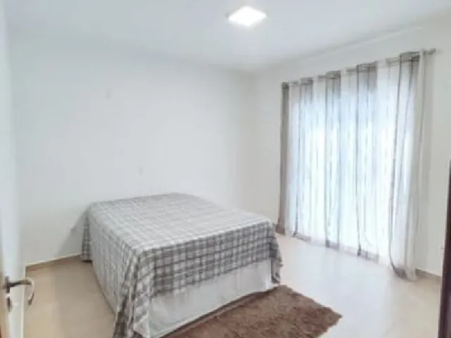 Imagem 2: Casa Moderna, Dentro de Condomínio, 4 Quartos, Lazer Completo, Lote de 400m² no
