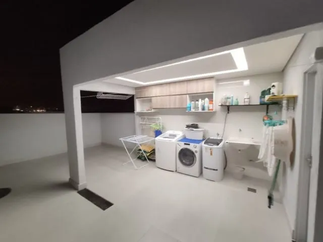 Imagem 4: Casa Moderna, Dentro de Condomínio, 4 Quartos, Lazer Completo, Lote de 400m² no