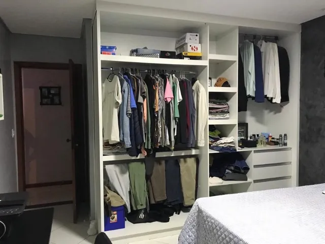 Imagem 10: Casa com 2 Andares, Dentro de Condomínio, 5 Quartos, Lote de 400m², Boa Localização
