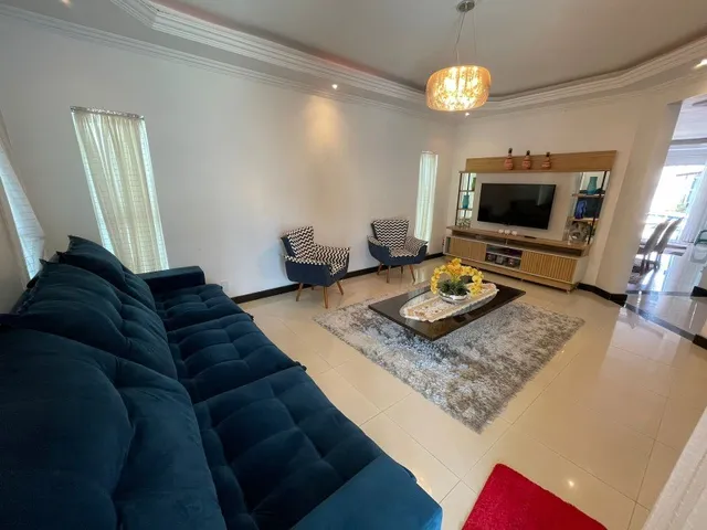 Imagem 8: EXCLUSIVA! Casa Excelente, Dentro de Condomínio, 6 Quartos, Lazer Completo, Lote de