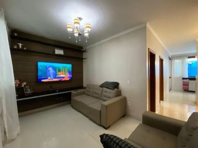 Imagem 7: Casa Excelente com 3 Quartos, Lazer Completo, Toda no Porcelanato, Dentro de Condomínio