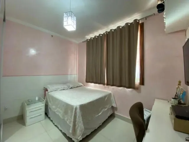 Imagem 1: Casa Excelente com 3 Quartos, Lazer Completo, Toda no Porcelanato, Dentro de Condomínio
