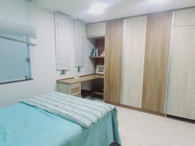 Imagem 4: Casa com 3 Suítes, Ótima Localização, Dentro de Condomínio, Churrasqueira, Lote de