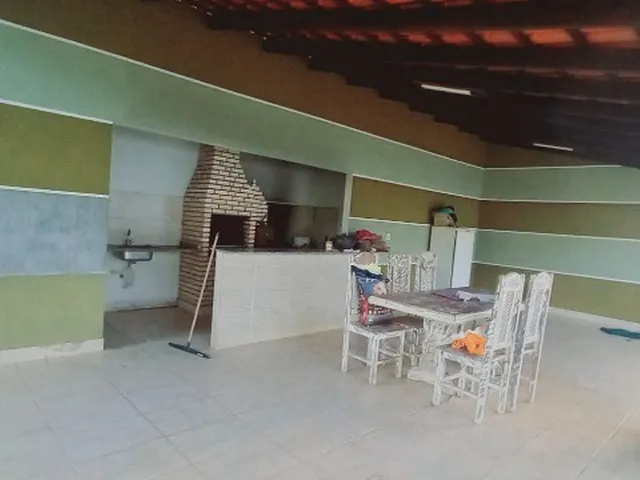 Imagem 7: Casa com 3 Suítes, Ótima Localização, Dentro de Condomínio, Churrasqueira, Lote de