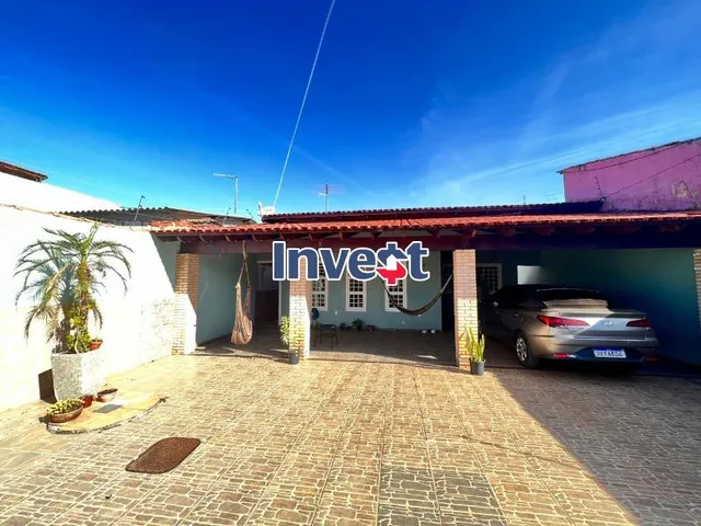 Imagem 1: Casa com 3 Quartos, Churrasqueira, Dentro de Condomínio, Lote de 400m² na Rua 03 em