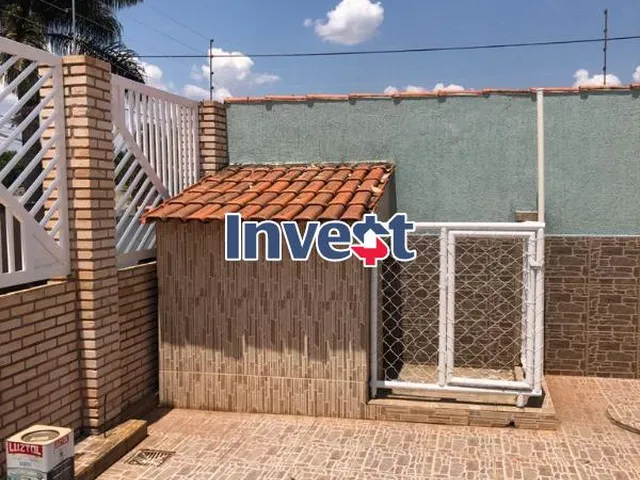Imagem 10: Casa com 3 Quartos, Churrasqueira, Dentro de Condomínio, Lote de 400m² na Rua 03 em