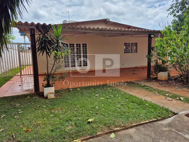 Imagem 1: Estância Quintas da Alvorada - Casa 3 Suítes - 4 Vagas de Garagem