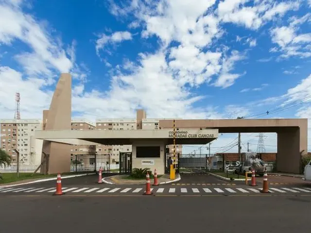 Imagem: O apartamento possui 3 Dormitórios, 1 Suíte, 2 Banheiros,