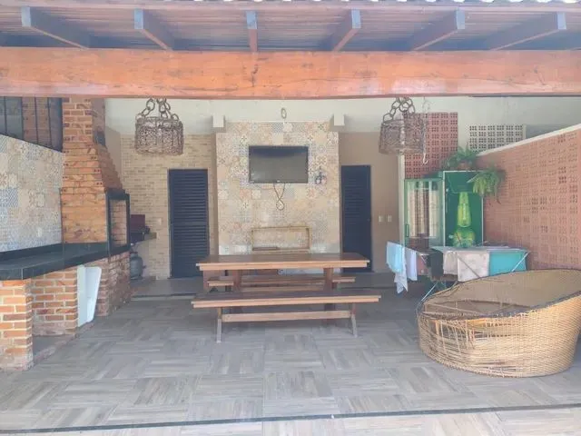 Imagem 2: Bela Casa em Condomínio